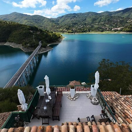 La Terrazza Sul Lago Turano Кастель-ді-Тора Екстер'єр фото