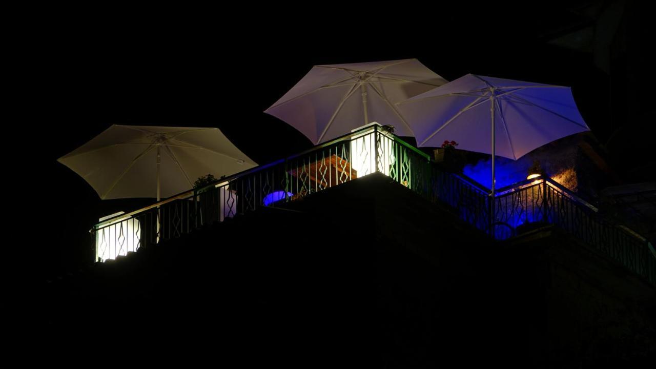 La Terrazza Sul Lago Turano Кастель-ді-Тора Екстер'єр фото